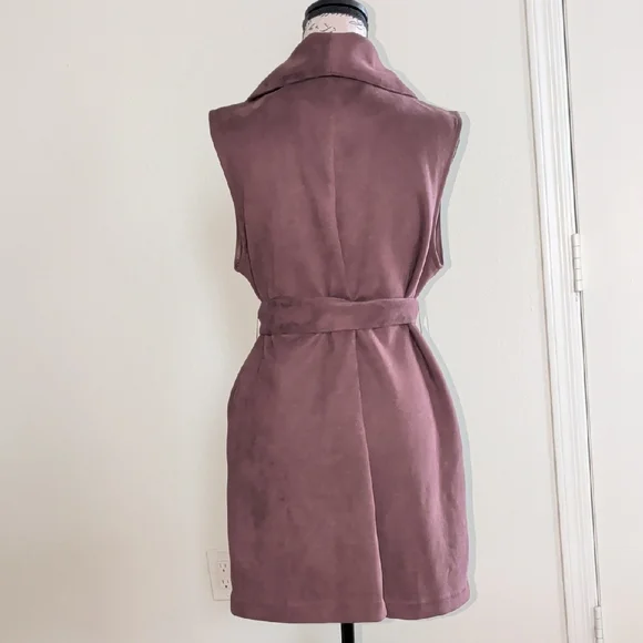 Kenneth Cole Deep Purple Suede Vest - Picture 4 of 11